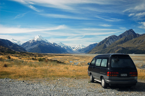 travel-to-mount-cook-national-park-picjumbo-com